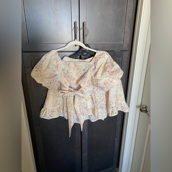 Cute off shoulder top & skirt floral matching set NWOT - Picture 4 of 5